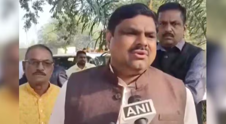 स्कूल सुरक्षा पर सख्त हुआ छत्तीसगढ़, सुप्रीम कोर्ट के आदेश के बाद नोडल अधिकारी नियुक्त; आवारा कुत्तों की निगरानी तेज