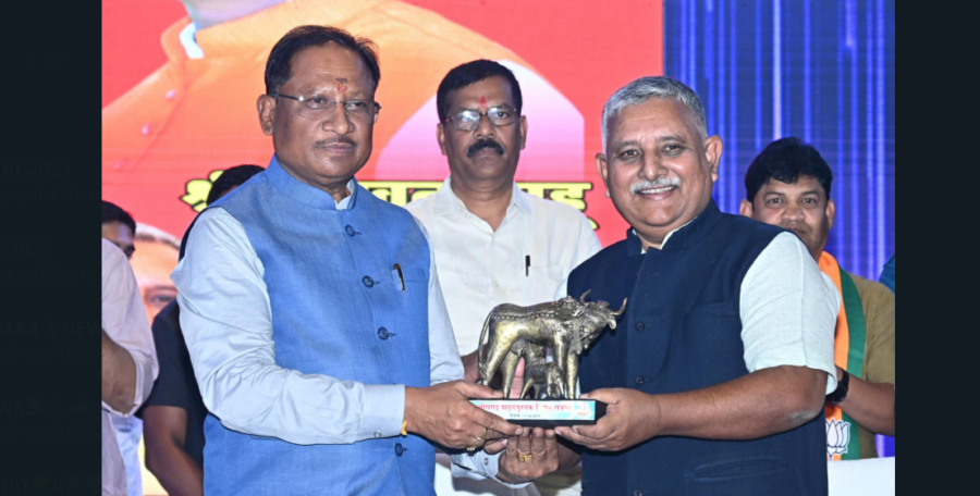 छत्तीसगढ़ शिक्षा के नए युग की ओर: राजा पांडेय ने संभाला पाठ्य पुस्तक निगम का दायित्व, सीएम साय बोले- शिक्षा है विकास की कुंजी