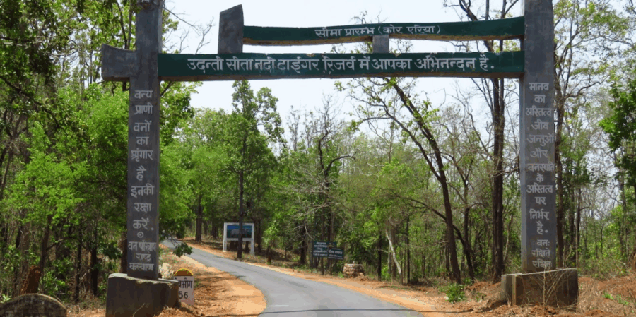 उदंती-सीतानदी बाघ अभयारण्य में आदिवासियों ने उठाई आवाज़, जबरन बेदखली और अधिकार हनन का आरोप