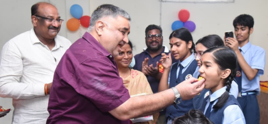 School Admission Festival: शाला प्रवेश उत्सव में बेटियों को मिली नई उड़ान, छात्राओं को मिली साइकिल की सौगात