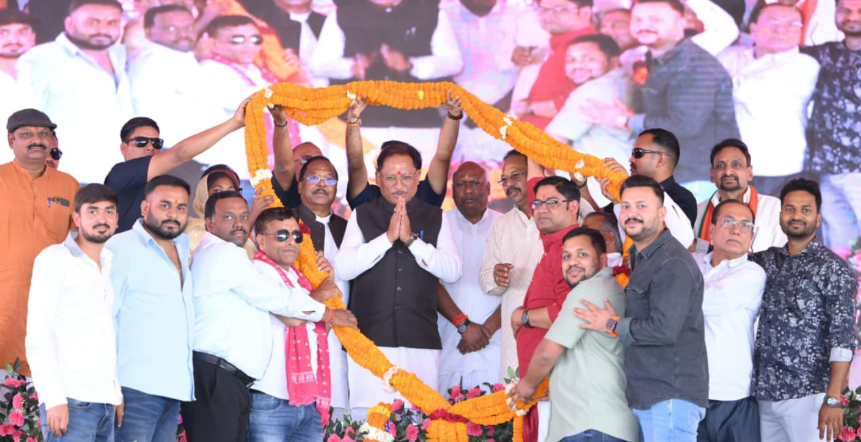 Chhattisgarh News: लुंड्रा में CM साय ने किया 281 करोड़ के 5 विकास कार्यों का लोकार्पण