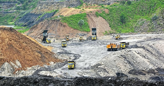 Hasdeo Arand Coal Mine: हसदेव अरण्य में केंटे एक्सटेंशन को मिली पर्यावरण मंजूरी, पर्यावरण और आदिवासी हितों पर फिर छिड़ी बहस