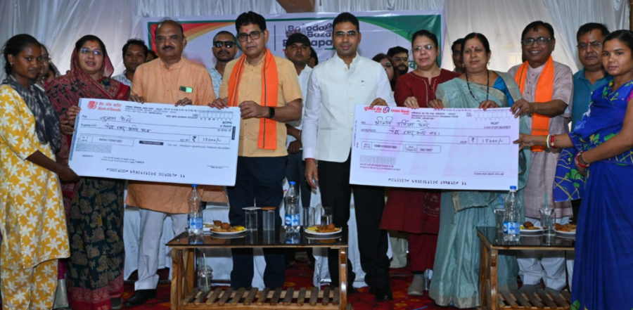 Registration Camp Balodabazar: जनकल्याणकारी योजनाओं को घर-घर पहुंचाने की पहल