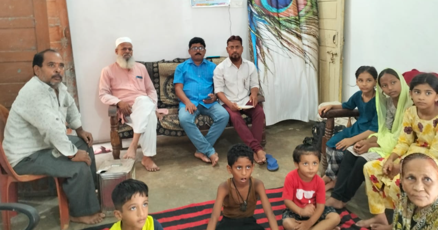 बूथ स्तर पर भाजपा जनों ने सुनी प्रधानमंत्री मोदी की ‘मन की बात’, वोकल फॉर लोकल से आत्मनिर्भर भारत की ओर बढ़ने का आह्वान