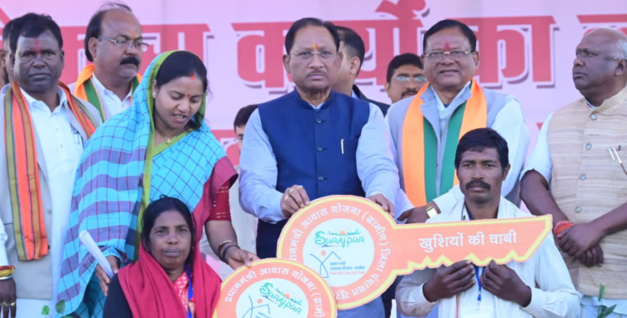 मुख्यमंत्री विष्णु देव साय ने सूरजपुर में 172.51 करोड़ के विकास कार्यों की दी सौगात