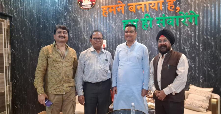 भिलाई नेहरू नगर फ्लाईओवर पर तेज़ हुई पहल: जाम से मुक्ति के लिए प्रशासन और रेसिडेंट्स एसोसिएशन ने किया संयुक्त निरीक्षण