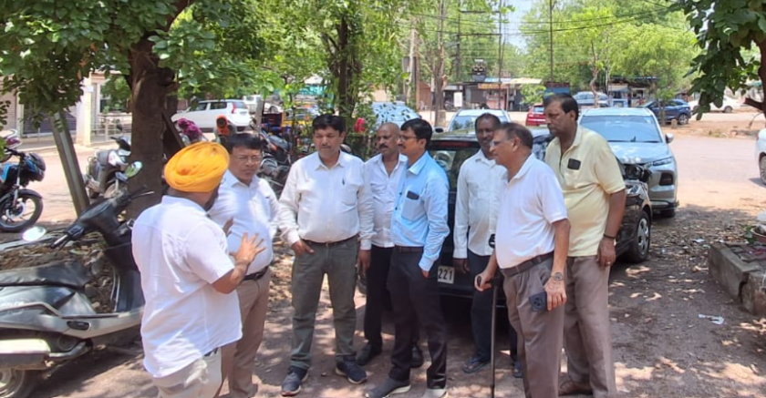 Nehru Nagar Waterlogging Problem: जलभराव की समस्या के समाधान की दिशा में निगम की पहल