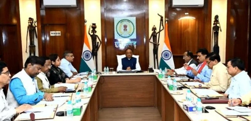 छत्तीसगढ़ मंत्रिपरिषद की बैठक में लिए गए महत्वपूर्ण फैसले: युवाओं, शिक्षा, संस्कृति और आवास पर विशेष जोर