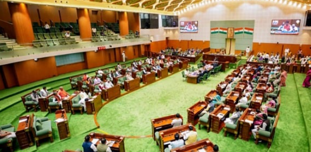 Chhattisgarh में बड़ा राजनीतिक टकराव