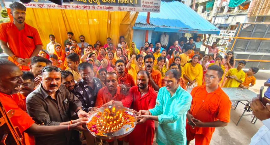 दुर्ग में शिवभक्ति का महापर्व: हजारों भक्तों ने निकाली कांवड़ यात्रा, बच्चों की भागीदारी रही आकर्षण का केंद्र