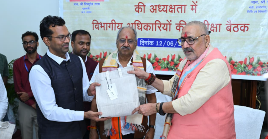 Silk Production Chhattisgarh: रेशम, खादी और हथकरघा क्षेत्र को मिलेगी नई दिशा