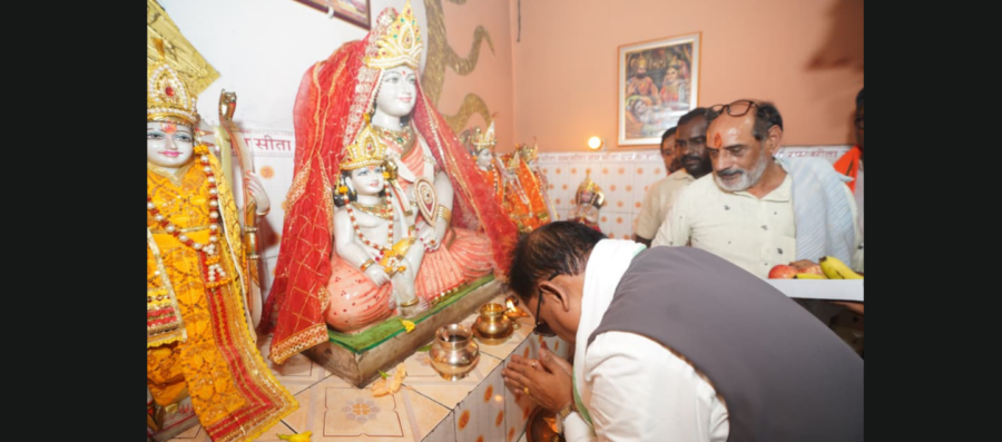 Chief Minister Vishnu Deo Sai का कोसला गांव में अचानक आगमन