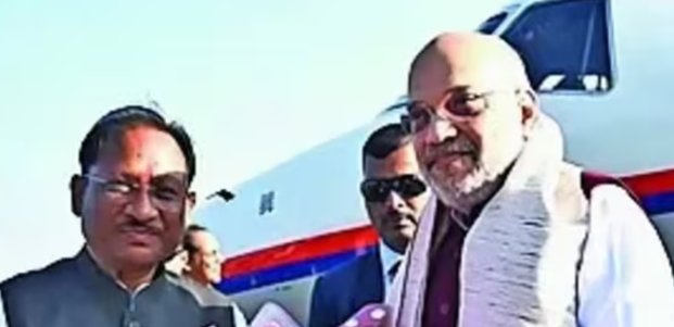 छत्तीसगढ़ में नक्सलवाद पर अंतिम प्रहार: रायपुर पहुंचे अमित शाह, LWE पर मैराथन सुरक्षा समीक्षा