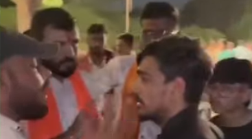 गरबा पंडाल में नकली नाम से घुसा युवक, बजरंग दल ने किया बेनकाब, पुलिस हिरासत में