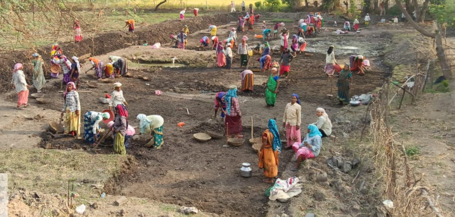 Mor Gaon Mor Pani: दुर्ग की 102 ग्राम पंचायतों में 112 नवा तरिया और तालाब गहरीकरण कार्य स्वीकृत