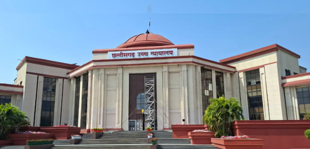 Chhattisgarh Politicians Cases: 15 से ज्यादा सांसद-विधायकों पर 20 से अधिक आपराधिक मामले, हाईकोर्ट रिपोर्ट में खुलासा