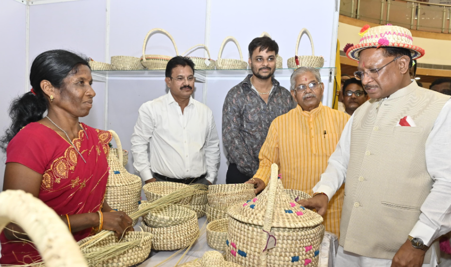 छत्तीसगढ़ हस्तशिल्प विकास, सीएम साय बोले- हस्तशिल्पियों के हुनर को मिलेगा वैश्विक मंच