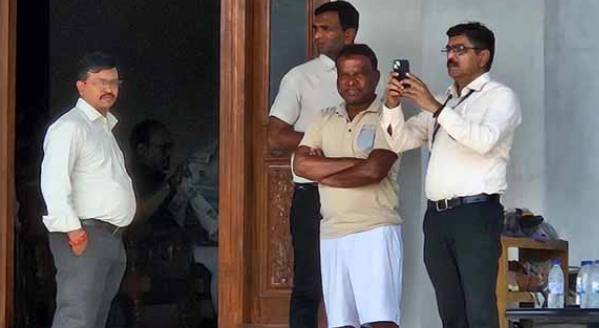 Whistleblower या साजिश का शिकार? मनीष कुंजाम बोले – सरकार ने ACB छोड़कर मुझे चुप कराने की कोशिश की