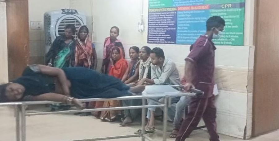 Korba Pickup Accident: तेज रफ्तार पिकअप पलटी, 9 मजदूर घायल, 3 की हालत गंभीर