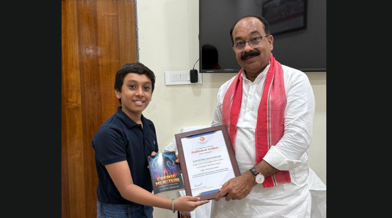 12 वर्षीय सात्विक समद्दार ने किया धमाकेदार साहित्यिक डेब्यू, लॉन्च की हॉरर फैंटेसी पुस्तक ‘कॉस्मिक मॉन्स्टर’