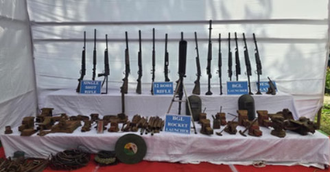 सुकमा में डीआरजी की बड़ी कार्रवाई: माओवादियों की हथियार फैक्ट्री ध्वस्त, 17 रायफल और रॉकेट लॉन्चर बरामद