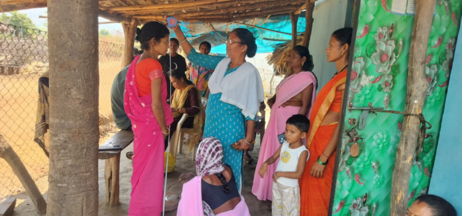 Bastar Health Drive: गांव-गांव पहुंच रही स्वास्थ्य सेवाएं