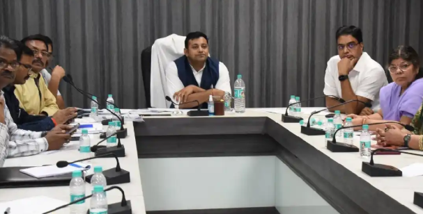 Shri Rajat Bansal की 5 सख्त चेतावनी: 3 जिलों के PRO पर अनुशासनात्मक कार्रवाई के आदेश