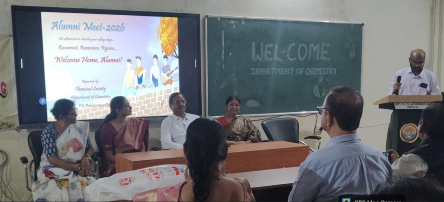 Durg News: शासकीय विज्ञान महाविद्यालय दुर्ग के संगीत विभाग में भव्य भूतपूर्व छात्र मिलन — यादों और प्रेरणाओं से गूंजा परिसर