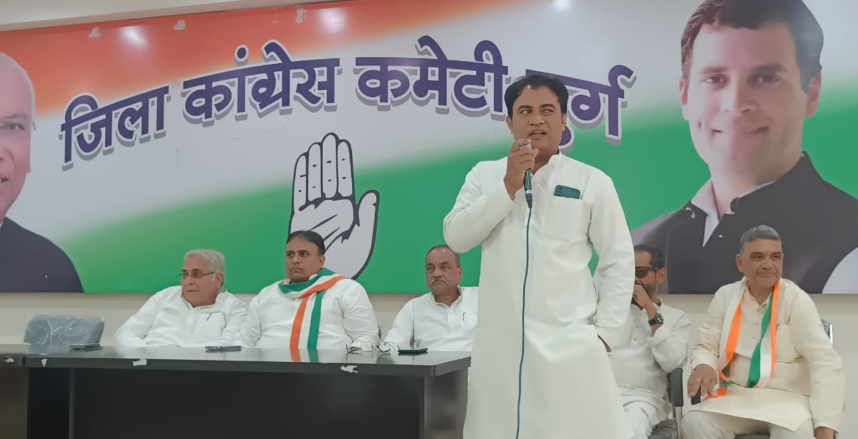 रायपुर विधानसभा घेराव: 5 बड़े आरोप, कांग्रेस का कड़ा विरोध