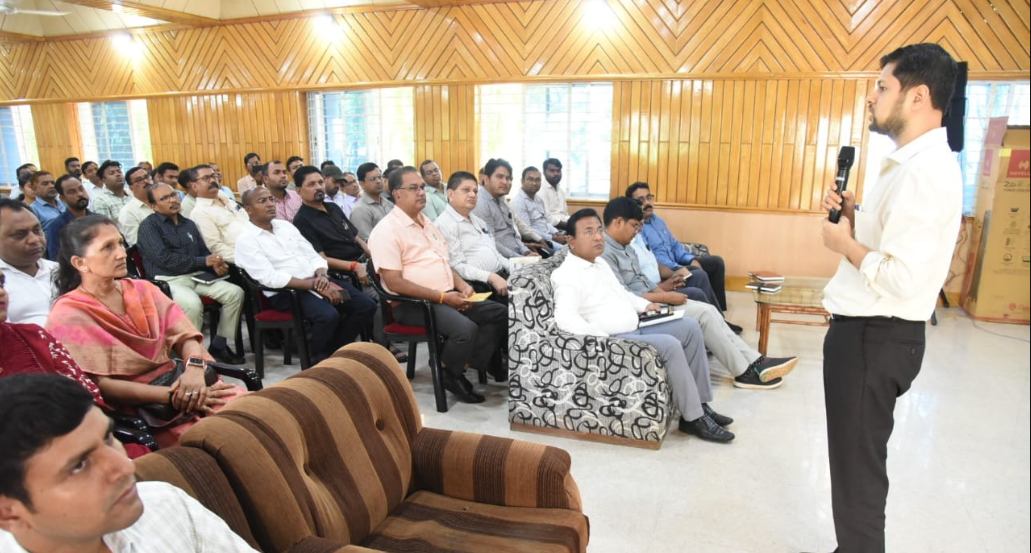 दुर्ग में ई-ऑफिस प्रणाली पर दो पालियों में प्रशिक्षण संपन्न, कलेक्टर ने पारदर्शिता और समयबचत को बताया बड़ी उपलब्धि