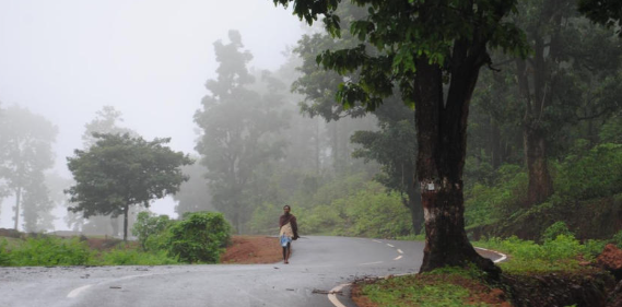छत्तीसगढ़ में कड़ाके की ठंड: अंबिकापुर सबसे सर्द, तापमान 6.9° तक गिरा; अगले दो दिन और बढ़ेगी ठिठुरन
