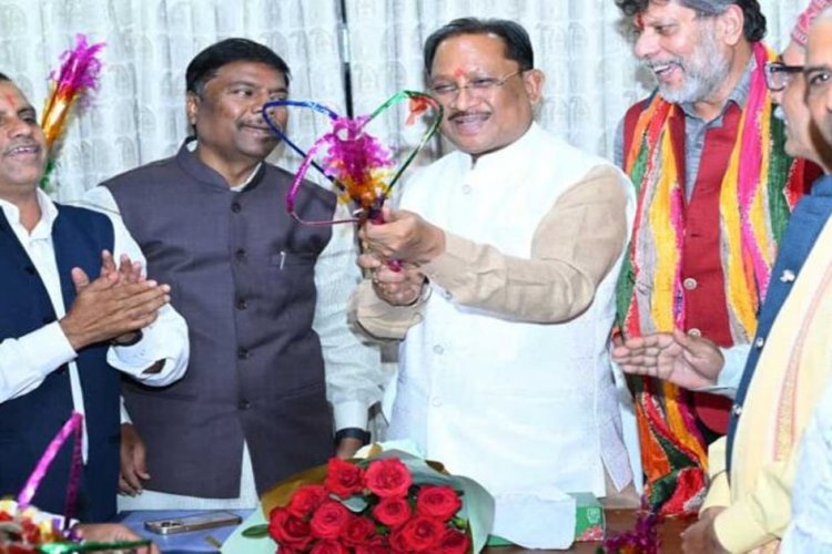 बस्तर गोंचा महापर्व 2026 का निमंत्रण लेकर मुख्यमंत्री विष्णु देव साय से मिले प्रतिनिधि