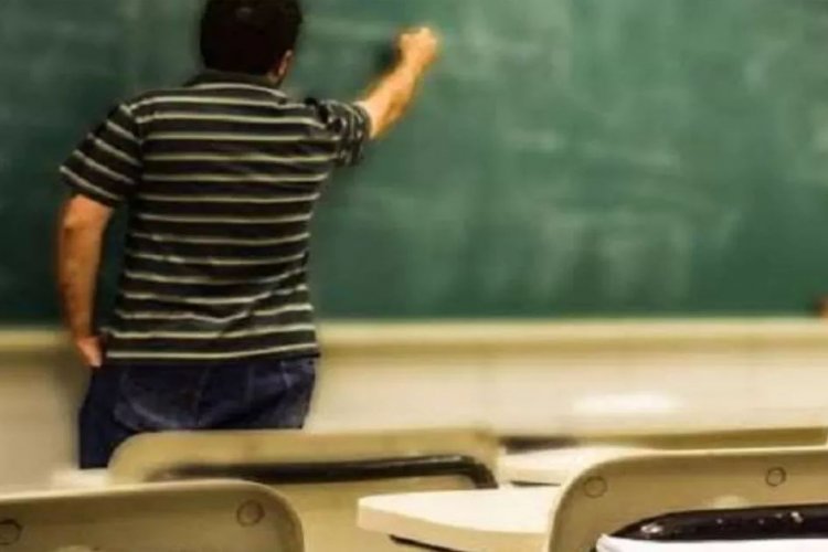 CG – शिक्षक बना जल्लाद : छोटी सी गलती पर छात्र से साथ कर दी हैवानियत, अस्पताल में करना पड़ा भर्ती