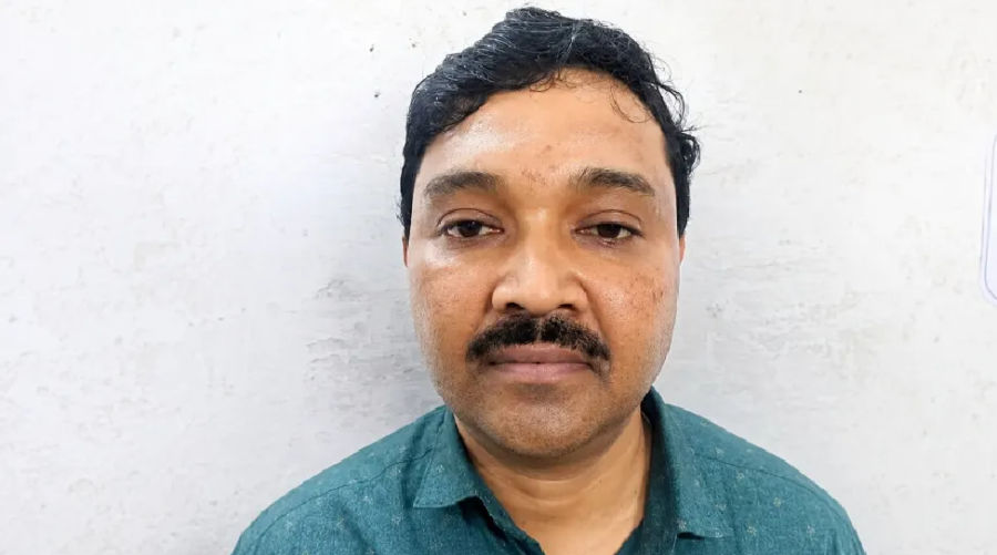 Hemchand Yadav University Scam: कुलसचिव पर महिला कर्मचारी के वेतन में हेरफेर का आरोप, केस दर्ज
