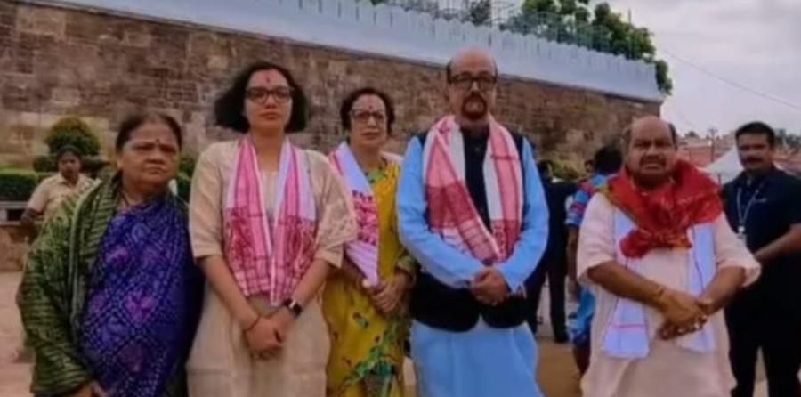 Ramen Deka Jagannath Puri Visit: राज्यपाल ने महाप्रभु जगन्नाथ के दर्शन कर प्रदेश की खुशहाली की कामना